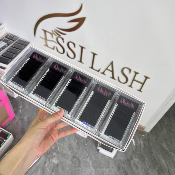 ESSI LASH Wholesale Eyelash Extensions Support Customized Logo and Lashe Trays